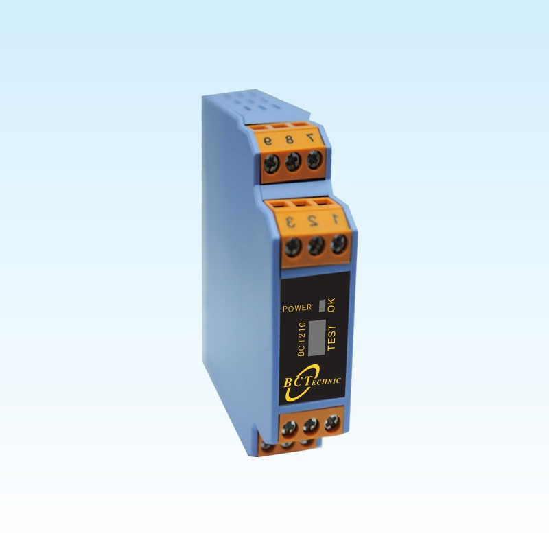 BCT210 C 系列隔離轉換器